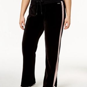 NWT CALVIN KLEIN VELOUR JOGGER PANTS MEDIUM